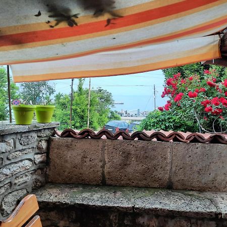 Regina'S Guesthouse Balcsik Kültér fotó
