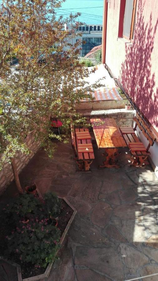 Regina'S Guesthouse Balcsik Kültér fotó