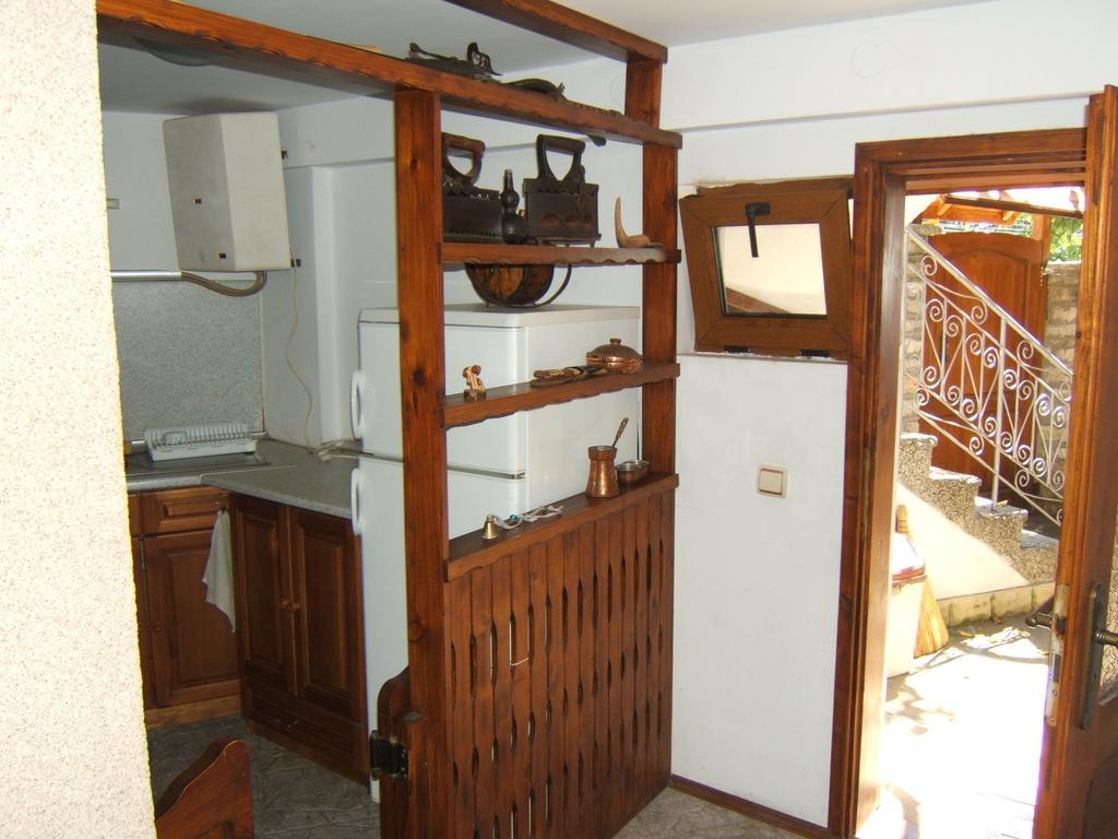 Regina'S Guesthouse Balcsik Kültér fotó