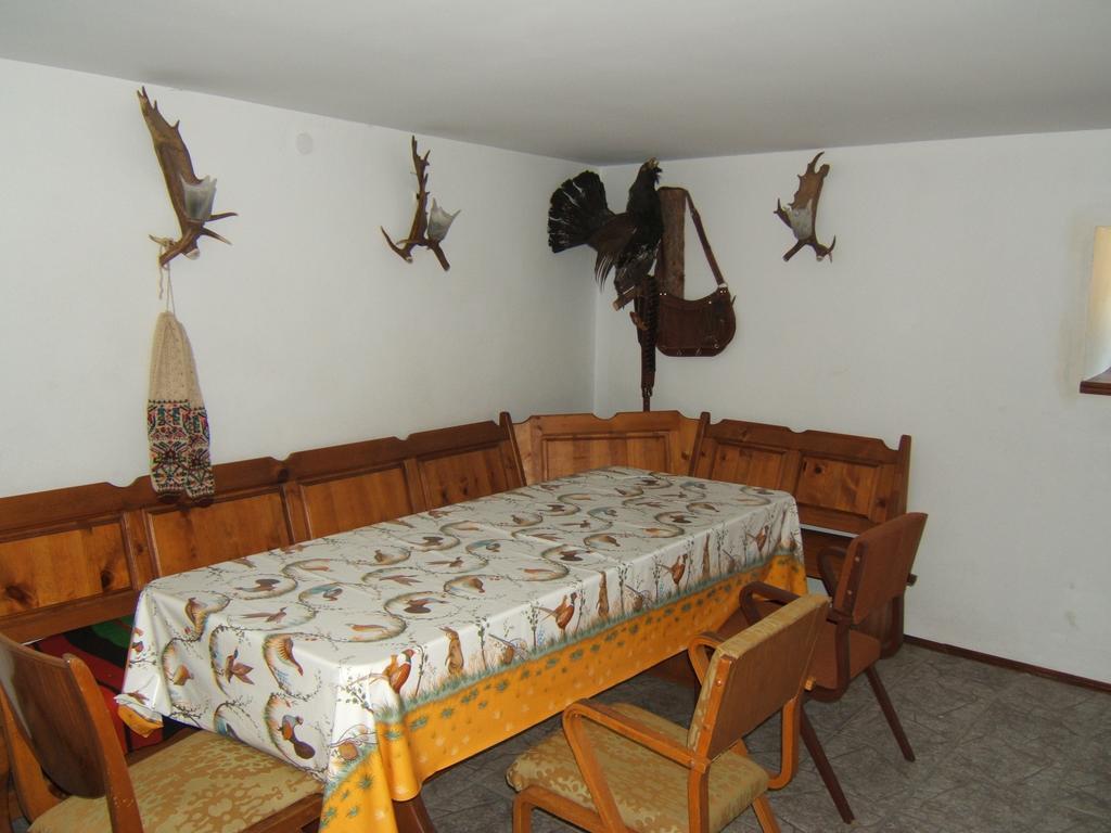 Regina'S Guesthouse Balcsik Kültér fotó