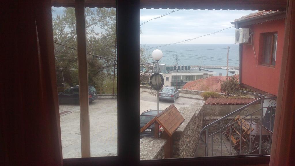 Regina'S Guesthouse Balcsik Kültér fotó